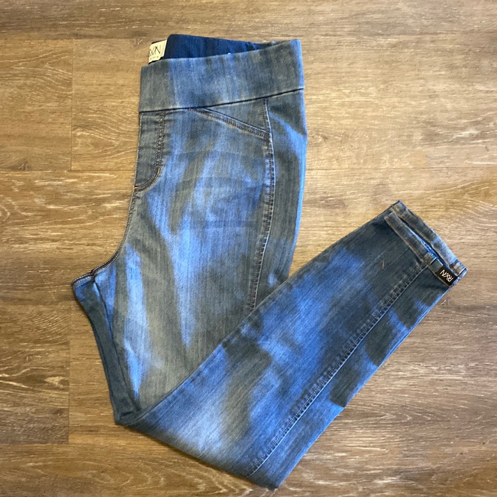 RWN By Rawan Pull On Medium Wash Curvy Skinny Jeans Size 1X